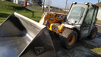 JCB 525-60 Agri Plus kompakt teleszkópos rakodó.