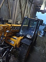 JCB 525-60 Agri Plus kompakt teleszkópos rakodó.