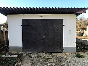 Hévízen 1.004 m2-es telken,  80m2-es, 3 szobás családi ház eladó