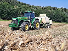 John Deere 8220 eladó