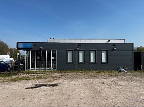 Bontott 225 m2-es csarnok eladó