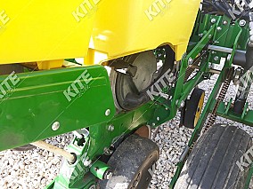 John Deere 1755