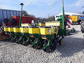 John Deere 1755