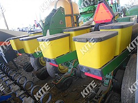 John Deere 1760