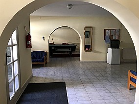 Hévízen 8 apartmanból álló családi ház eladó