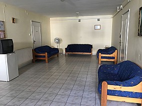Hévízen 8 apartmanból álló családi ház eladó