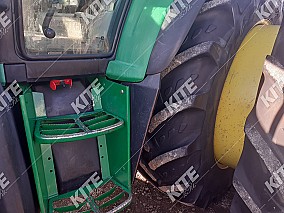 John Deere 6330