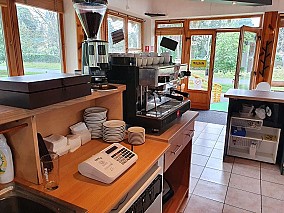 Keszthelyen bisztró-pizzéria bérbeadó