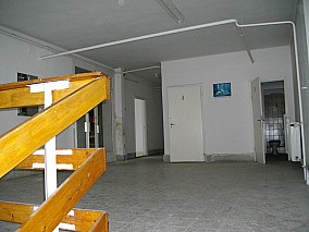 Keszthelyen 4.324 m2 összes beépítettségű telephely, fejlesztési terület eladó
