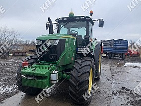 John Deere 6175R