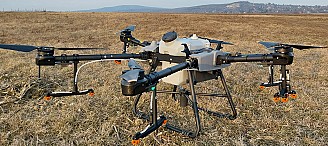 DJI Agras T30 permetező drón szett + drónos platform