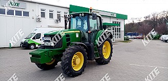 John Deere 6830