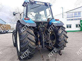 New Holland 8560