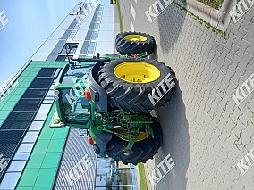 John Deere 7430