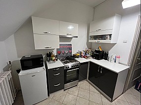 Alsópáhokon 9 szobás vendégház eladó