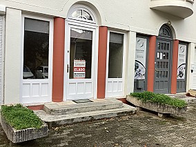 Keszthelyen a belvárosban 44 m2-es üzlet eladó