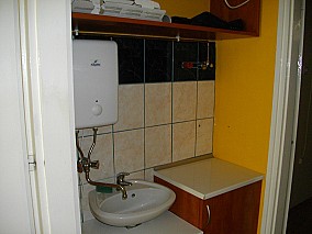 Keszthelyen a belvárosban 44 m2-es üzlet eladó