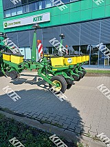 John Deere 1760