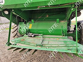 John Deere S690i