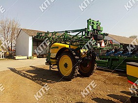 John Deere 732i