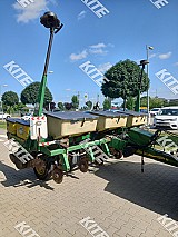 John Deere 1750