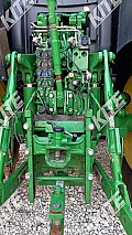 John Deere 6215R