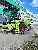 Claas Tucano 330