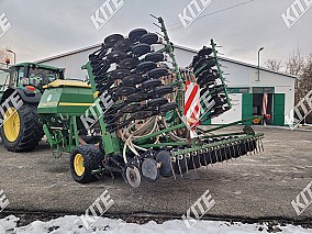 John Deere 740A