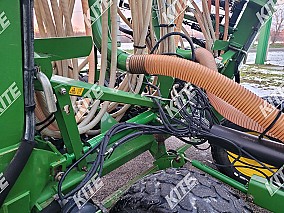 John Deere 740A