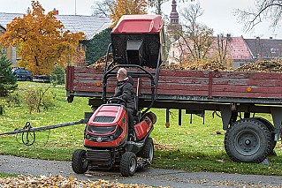 Seco MP122D Magasemelésű dízelmotoros profi fűnyíró traktor