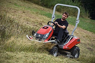 SECO Goliath 4WD 26L magasgazvágó fűnyíró traktor