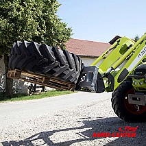 Fliegl Targoncavilla és bálavilla adapter