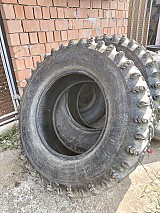 420/70 R28